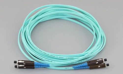 Optiskās šķiedras MU Patchcord