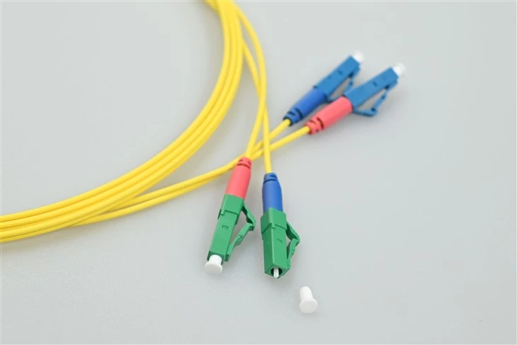 FIBER OPTIC PATCH CORD LC APC UZ LC UPC DUPLEX