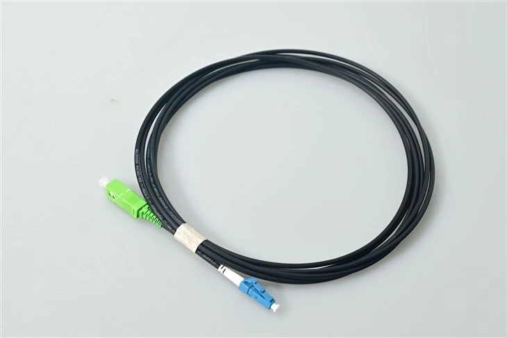 Fiber Optic Patch Cord SC APC TO LC UPC Simplex Black